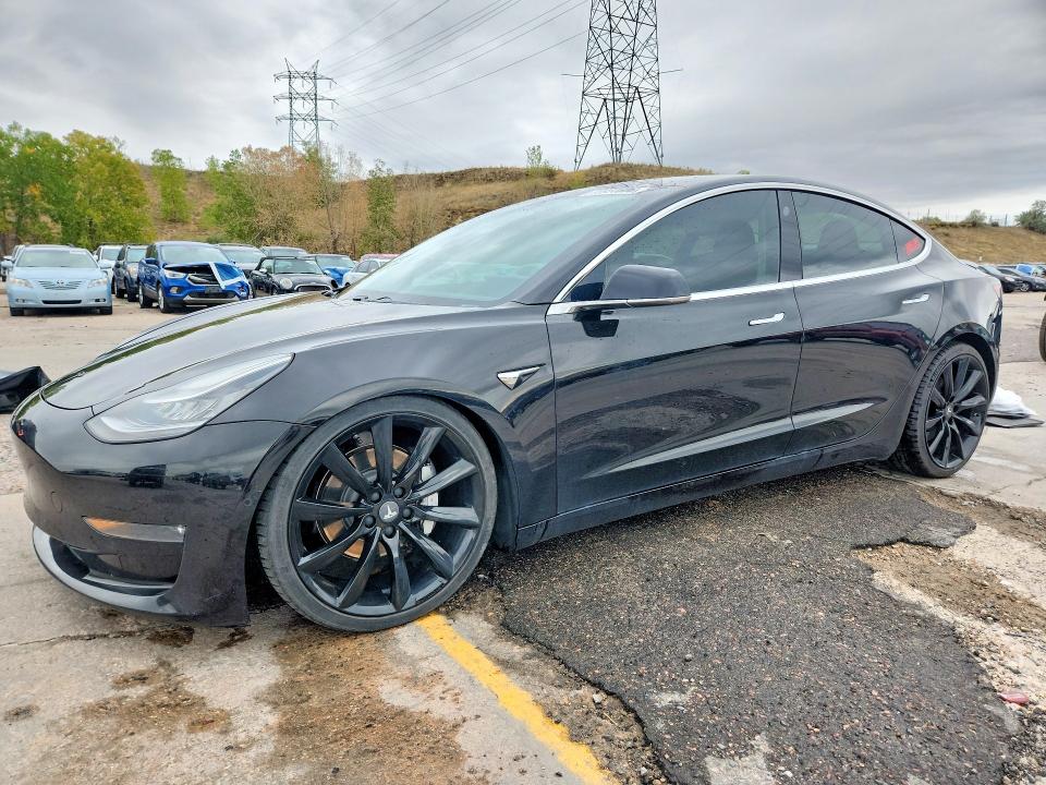 Продажа на аукционе авто 2019 Tesla Model 3, vin: 5YJ3E1EB0KF384770, номер лота: 70951606