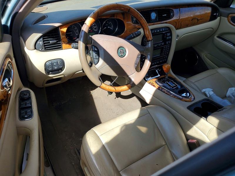2006 Jaguar Xj8 მანქანა იყიდება აუქციონზე, vin: SAJWA71B36SH01729, აუქციონის ნომერი: 68001936