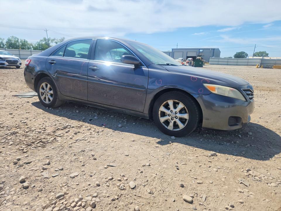 2011 Toyota Camry მანქანა იყიდება აუქციონზე, vin: 4T1BF3EK8BU205950, აუქციონის ნომერი: 68222786