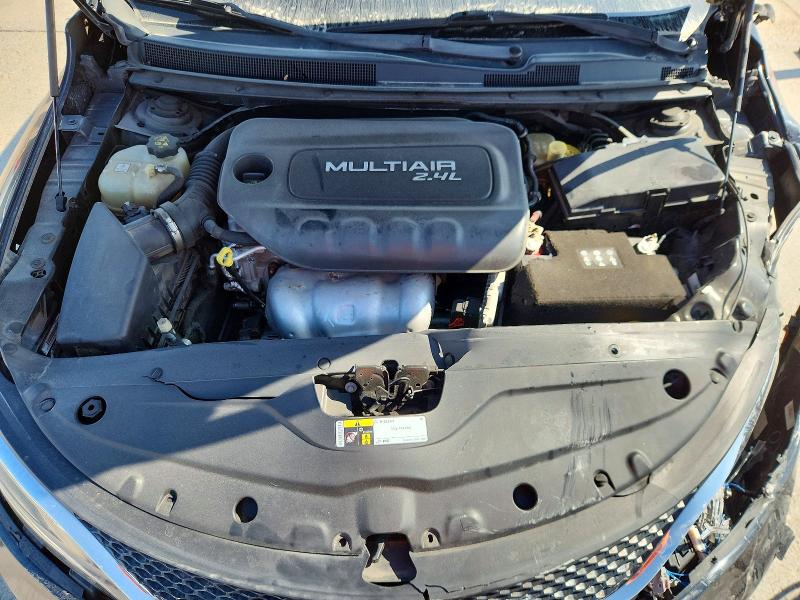 Продаж на аукціоні авто 2015 Chrysler 200, vin: 1C3CCCAB0FN602516, номер лоту: 68989196