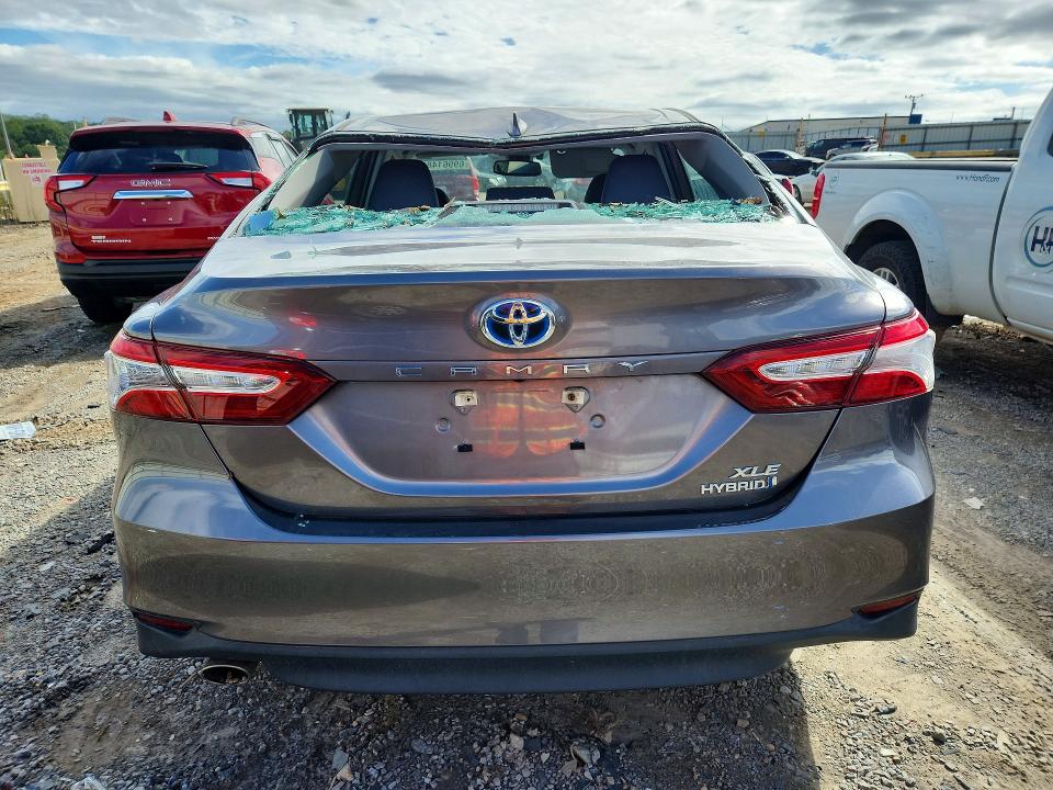 69961486 :رقم المزاد ، 4T1F31AK5LU017571 vin ، 2020 Toyota Camry مزاد بيع