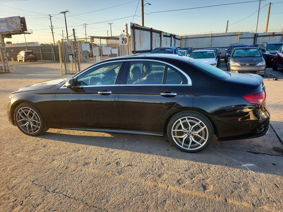 2021 Mercedes-benz E მანქანა იყიდება აუქციონზე, vin: W1KZF8DB7MA887182, აუქციონის ნომერი: 68670526