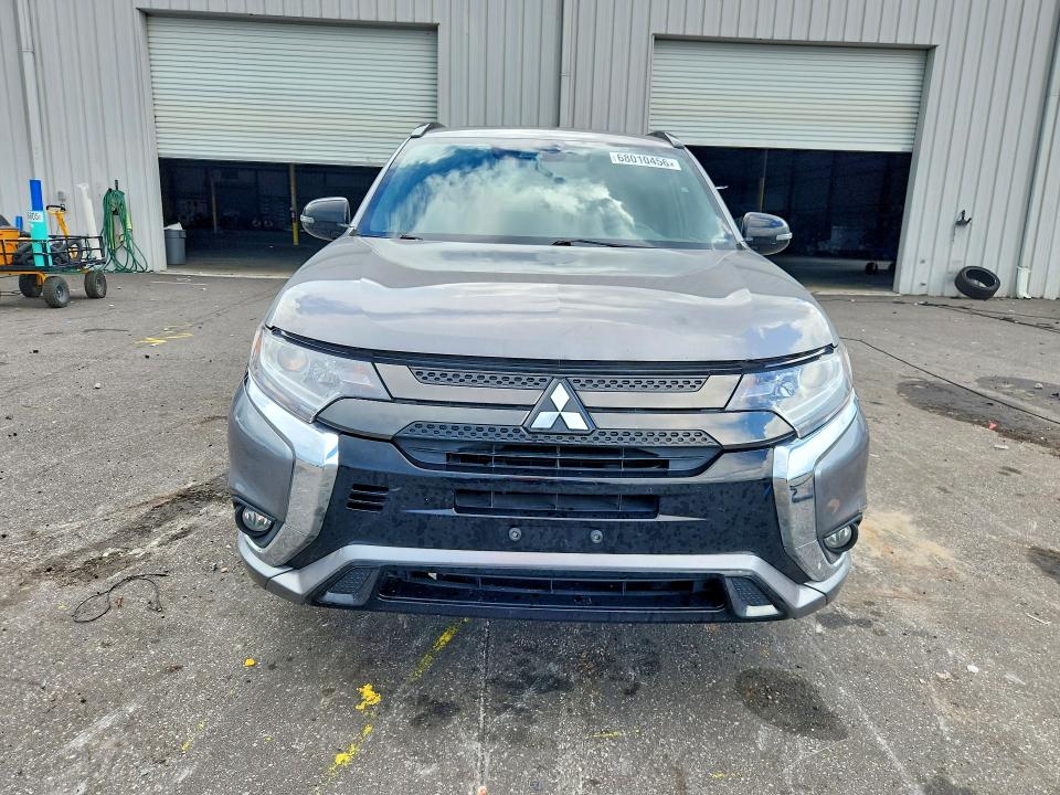 Продажа на аукционе авто 2021 Mitsubishi Outlander, vin: JA4J2VA78MZ000637, номер лота: 68010456