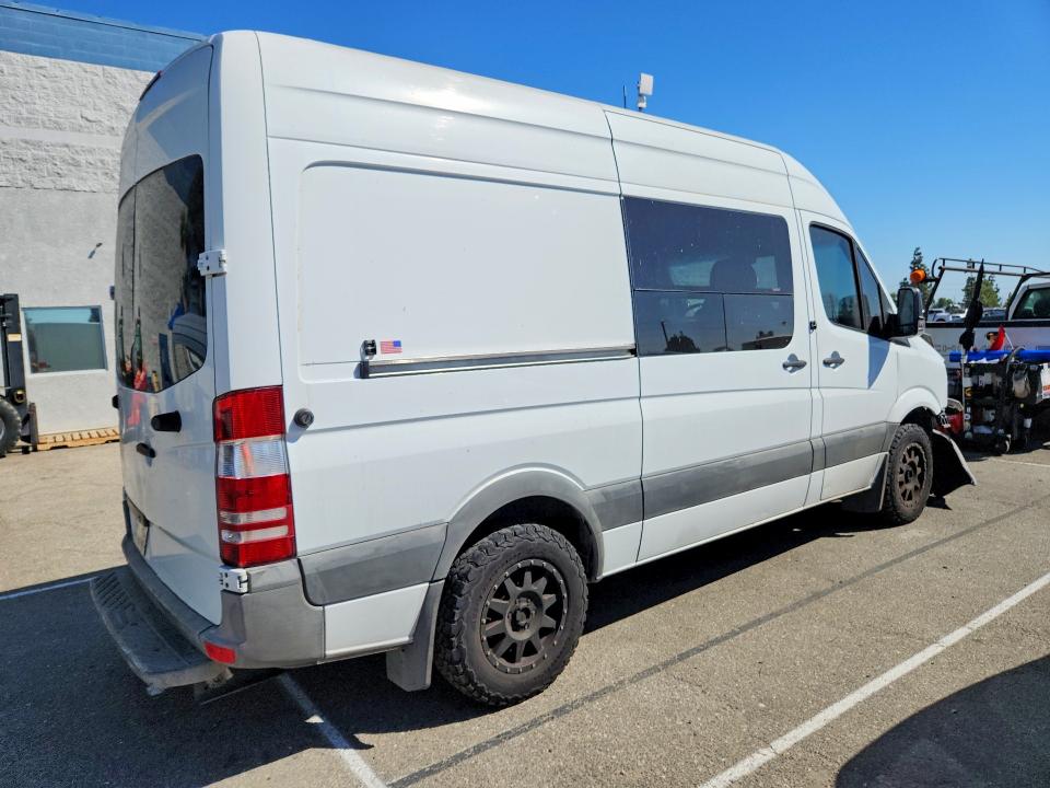 2010 Mercedes Sprinter მანქანა იყიდება აუქციონზე, vin: WD3PE7CC6A5485631, აუქციონის ნომერი: 70835366