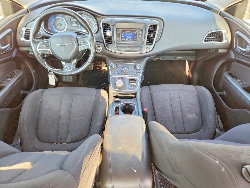 67799306 :رقم المزاد ، 1C3CCCAB4FN665392 vin ، 2015 Chrysler 200 مزاد بيع
