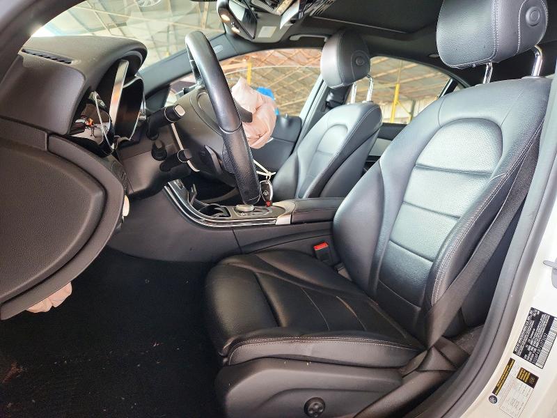 Продажа на аукционе авто 2018 Mercedes-benz C, vin: 55SWF4JB7JU273292, номер лота: 69323866