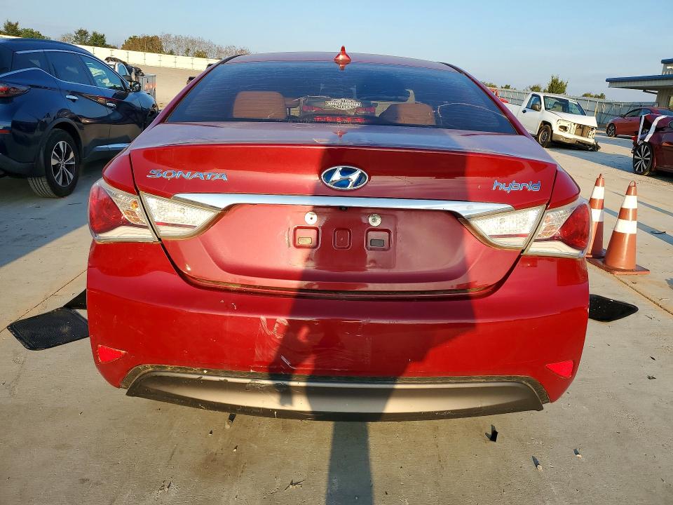 Продаж на аукціоні авто 2015 Hyundai Sonata Hybrid, vin: KMHEC4A49FA130881, номер лоту: 69225006