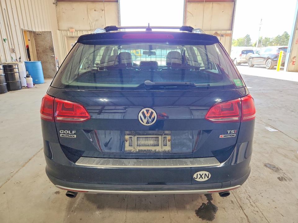 Aukcja sprzedaży 2017 Volkswagen Golf Alltrack, vin: 3VWM17AU3HM525455, numer aukcji: 68753456