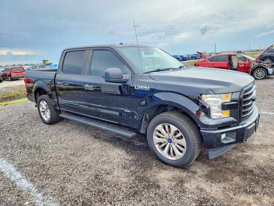 70551416 :رقم المزاد ، 1FTEW1EP5HFC01160 vin ، 2017 Ford F150 مزاد بيع