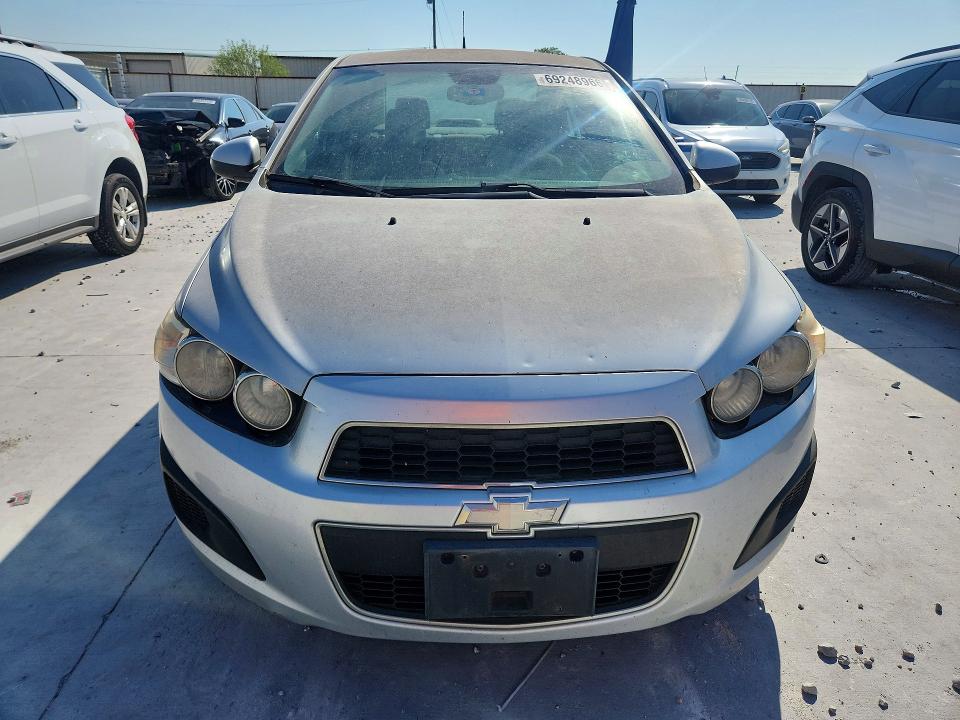 69248966 :رقم المزاد ، 1G1JC5SH4C4114116 vin ، 2012 Chevrolet Sonic مزاد بيع