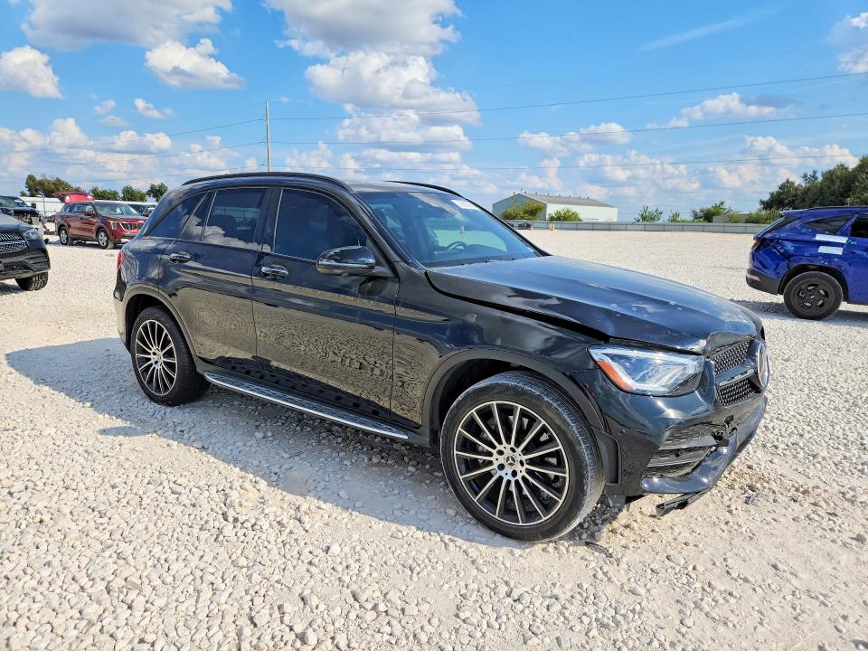 Продажа на аукционе авто 2022 Mercedes-benz Glc, vin: W1N0G8DB7NG099817, номер лота: 70632966