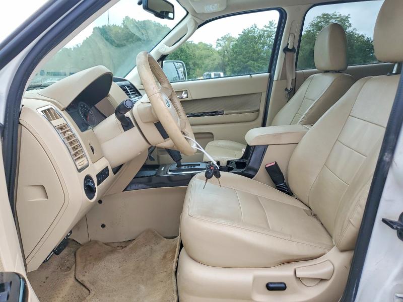 70242396 :رقم المزاد ، 1FMCU9EG5BKA47443 vin ، 2011 Ford Escape مزاد بيع