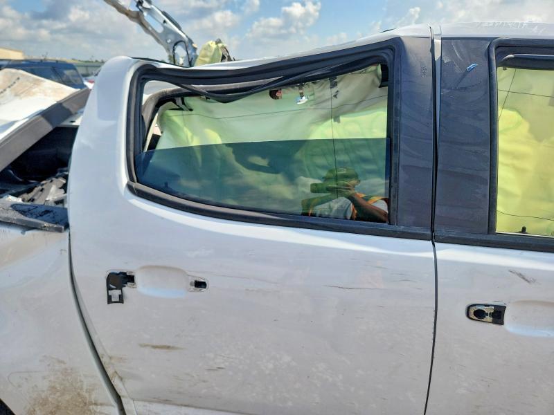 67654376 :رقم المزاد ، 1GCGSDEN1M1112908 vin ، 2021 Chevrolet Colorado مزاد بيع