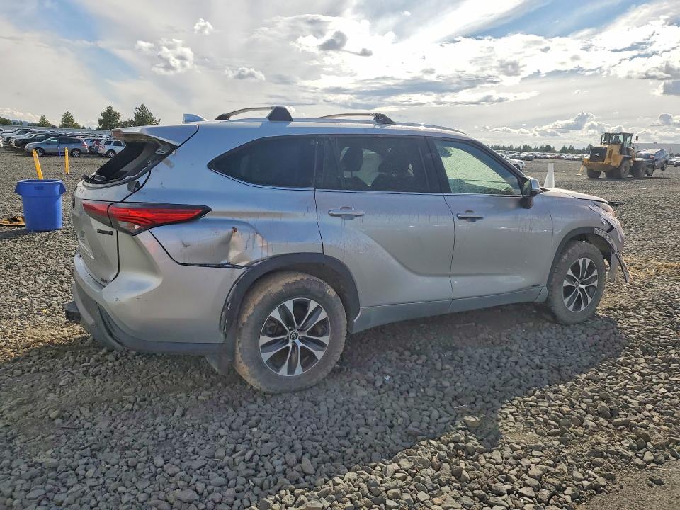 2022 Toyota Highlander Hybrid მანქანა იყიდება აუქციონზე, vin: 5TDGBRCH6NS542562, აუქციონის ნომერი: 67011216