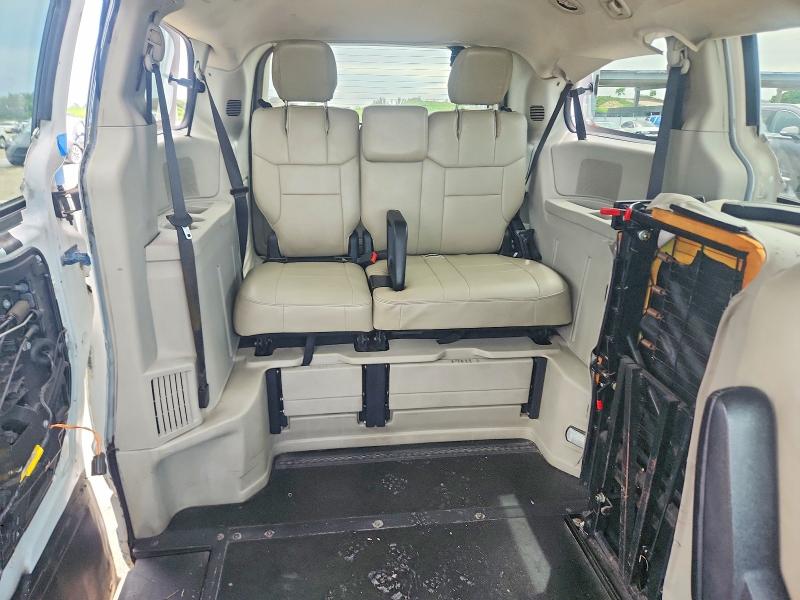 68799256 :رقم المزاد ، 2C7WDGBG7JR363570 vin ، 2018 Dodge Grand Caravan مزاد بيع