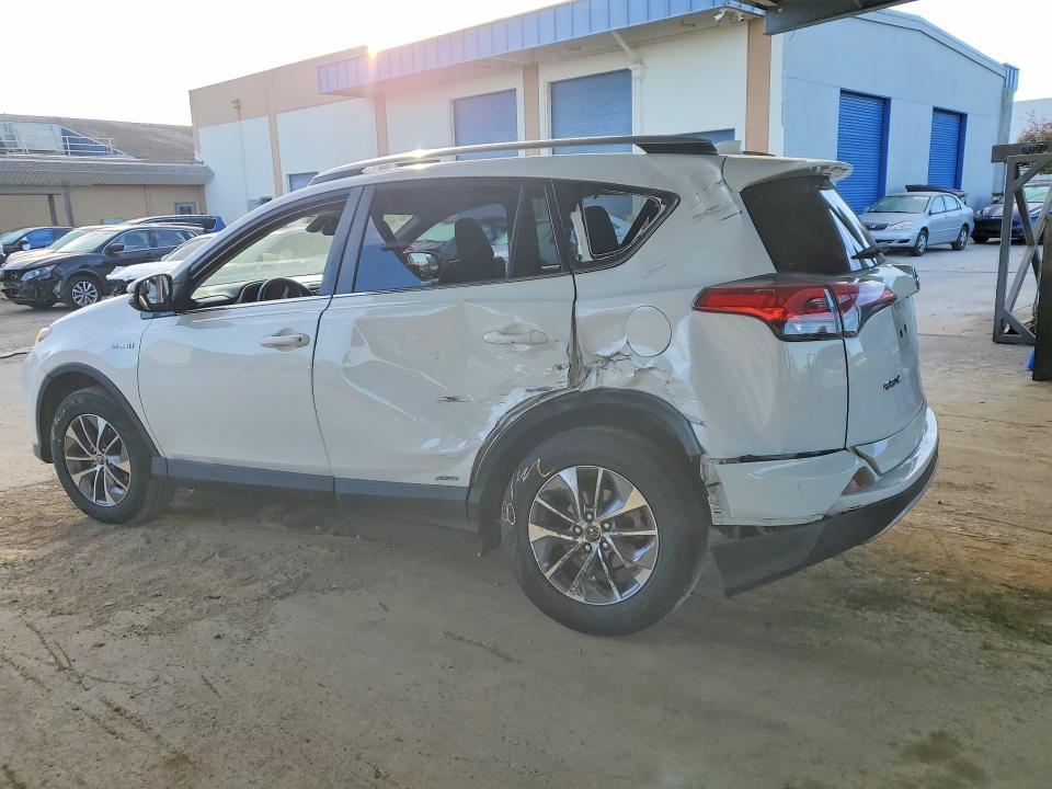 2017 Toyota Rav4 Hybrid მანქანა იყიდება აუქციონზე, vin: JTMRJREV6HD138367, აუქციონის ნომერი: 68969446