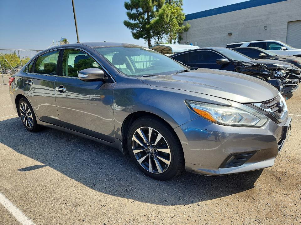 68649566 :رقم المزاد ، 1N4AL3AP0GC202182 vin ، 2016 Nissan Altima مزاد بيع