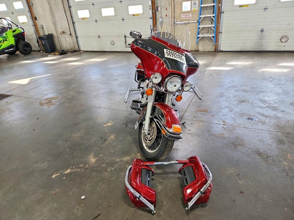 68992486 :رقم المزاد ، 1HD1FC4157Y705247 vin ، 2007 Harley-davidson Flhtcui مزاد بيع