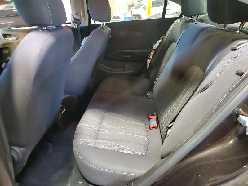 67897796 :رقم المزاد ، 1G1JC5SG3F4113566 vin ، 2015 Chevrolet Sonic مزاد بيع