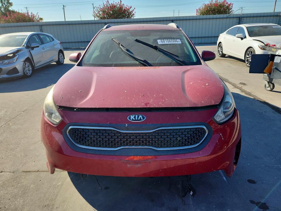 68106506 :رقم المزاد ، KNDCB3LC5H5044539 vin ، 2017 Kia Niro مزاد بيع