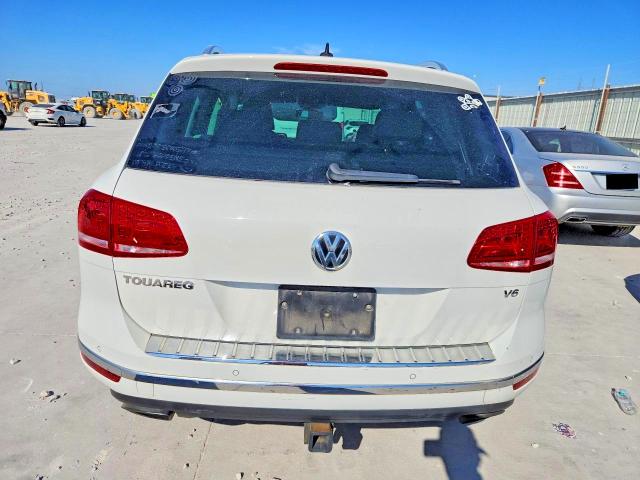 2016 Volkswagen Touareg მანქანა იყიდება აუქციონზე, vin: WVGEF9BP0GD007550, აუქციონის ნომერი: 68335256