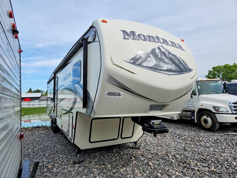 68066546 :رقم المزاد ، 4YDF34023E4701378 vin ، 2014 Keystone Montana مزاد بيع