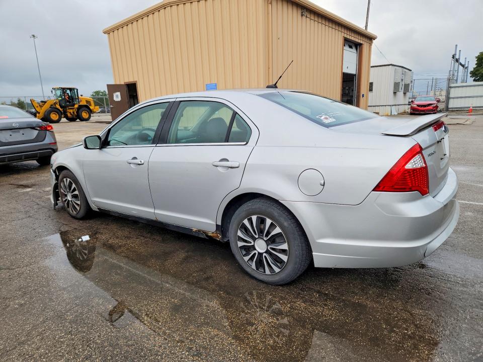 69439326 :رقم المزاد ، 3FAHP0HA1AR273144 vin ، 2010 Ford Fusion مزاد بيع