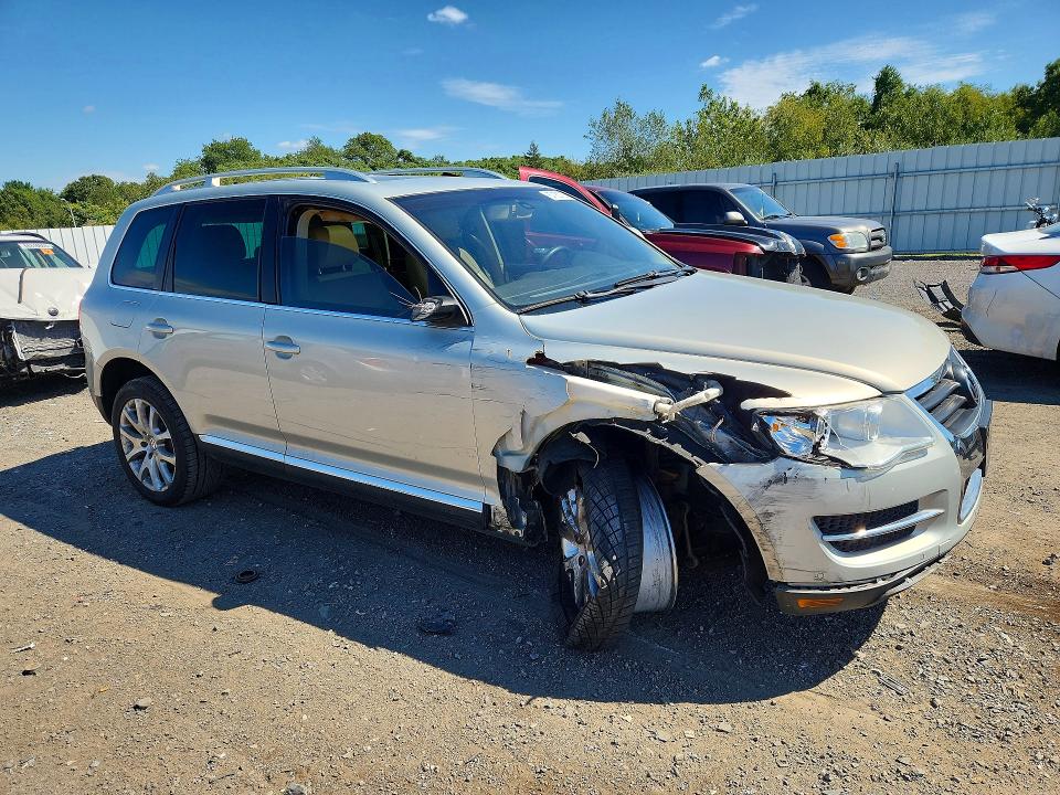 Aukcja sprzedaży 2010 Volkswagen Touareg, vin: WVGBF7A96AD003939, numer aukcji: 67163726
