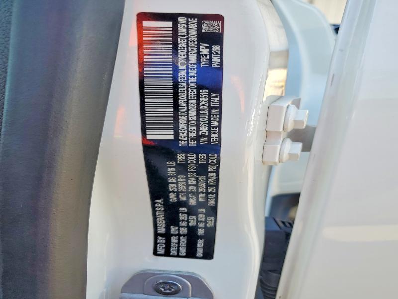 69125996 :رقم المزاد ، ZN661XUL8JX268516 vin ، 2018 Maserati Levante مزاد بيع