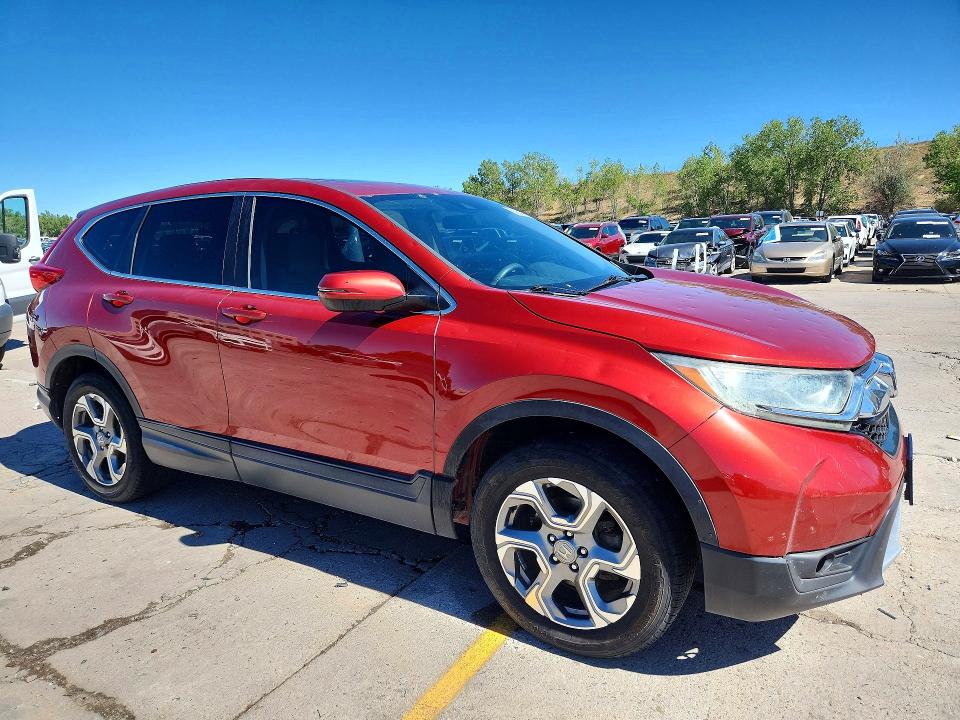 68252896 :رقم المزاد ، 2HKRW2H57JH631396 vin ، 2018 Honda Cr-v مزاد بيع