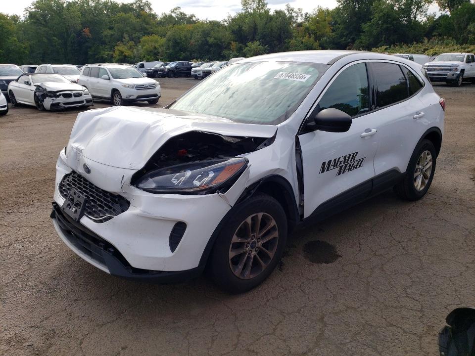 Продажа на аукционе авто 2022 Ford Escape, vin: 1FMCU9G6XNUA86817, номер лота: 67646556