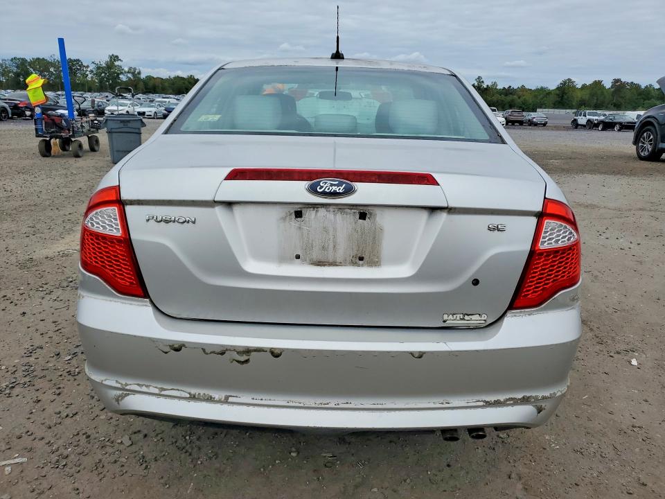 2011 Ford Fusion მანქანა იყიდება აუქციონზე, vin: 3FAHP0HA4BR308549, აუქციონის ნომერი: 70913146