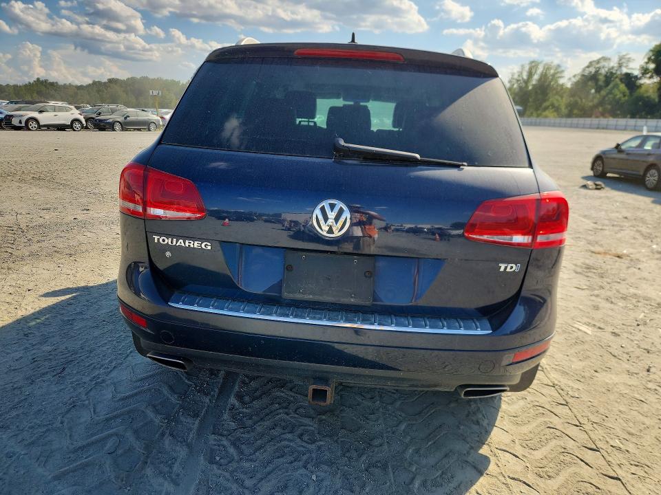 Продаж на аукціоні авто 2014 Volkswagen Touareg, vin: WVGEP9BP1ED014940, номер лоту: 67889416