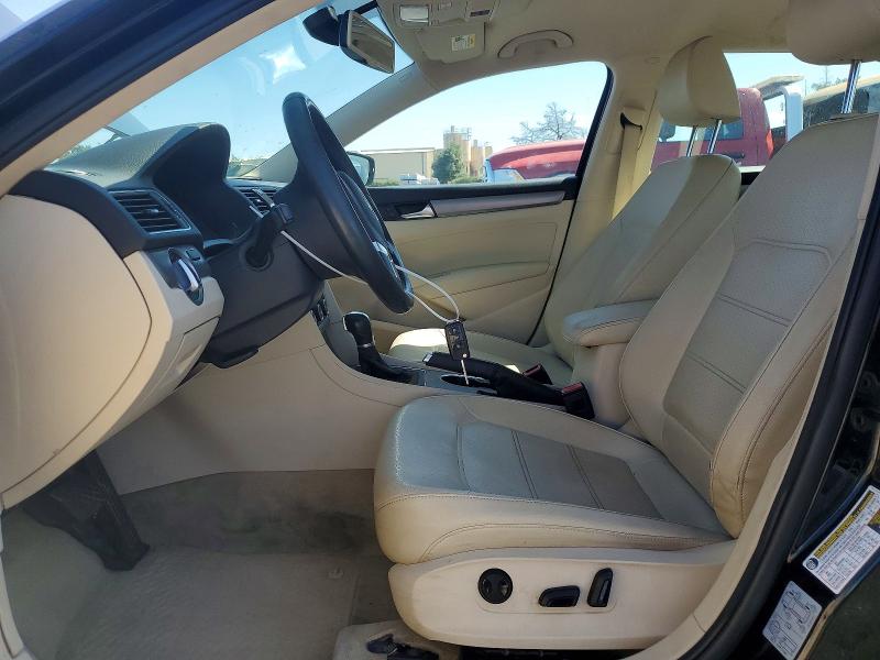 69209446 :رقم المزاد ، 1VWBP7A38EC003558 vin ، 2014 Volkswagen Passat مزاد بيع