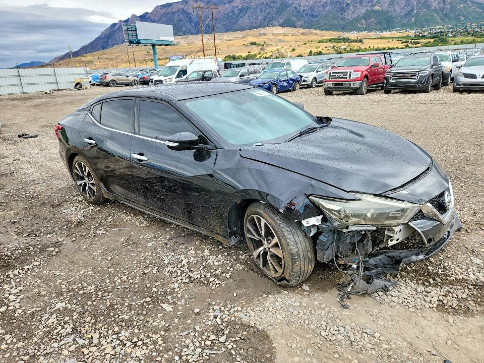 69923566 :رقم المزاد ، 1N4AA6APXJC388926 vin ، 2018 Nissan Maxima مزاد بيع