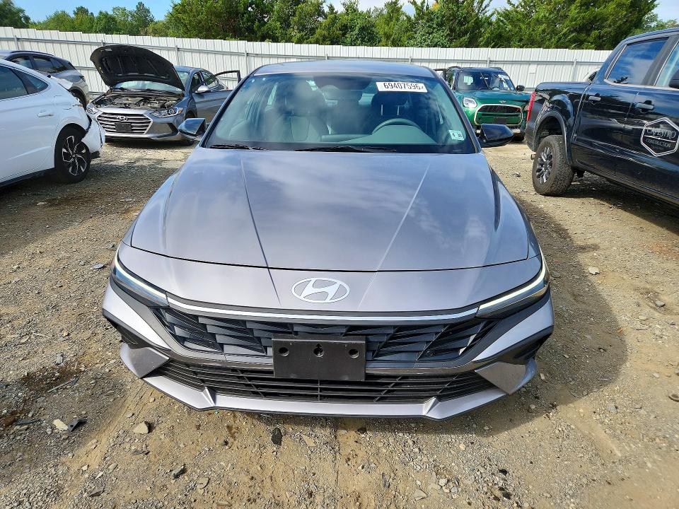 Продажа на аукционе авто 2025 Hyundai Elantra, vin: KMHLM4DG5SU027184, номер лота: 69407596