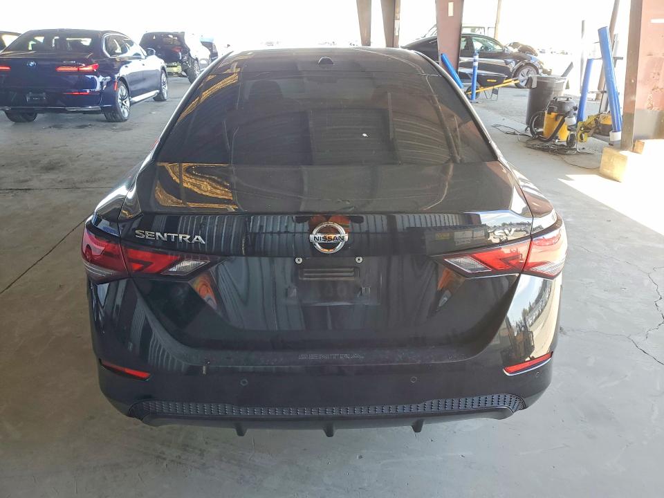 Продажа на аукционе авто 2023 Nissan Sentra, vin: 3N1AB8CV6PY233775, номер лота: 69030316