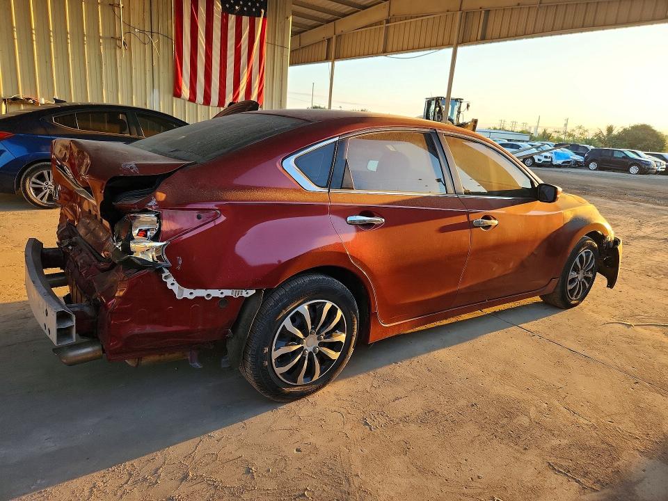 2014 Nissan Altima მანქანა იყიდება აუქციონზე, vin: 1N4AL3AP1EC157508, აუქციონის ნომერი: 70245086