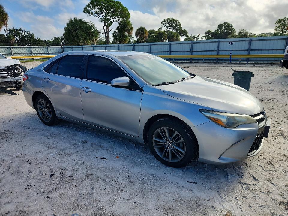 2016 Toyota Camry მანქანა იყიდება აუქციონზე, vin: 4T1BF1FK8GU250462, აუქციონის ნომერი: 70354446