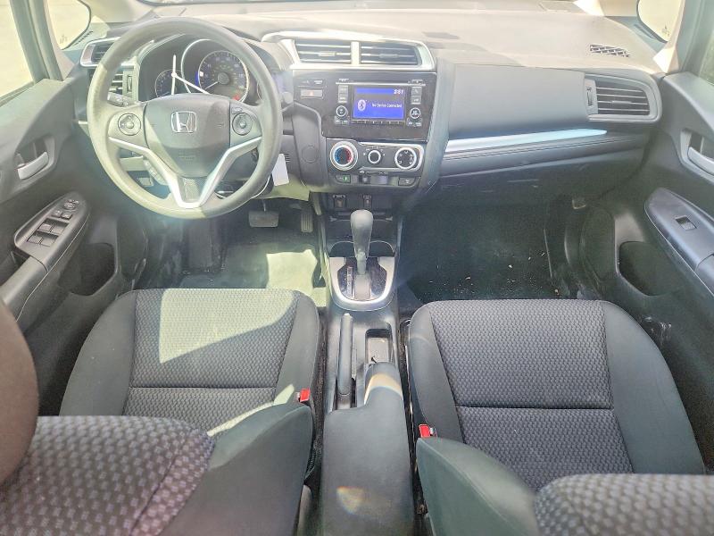 69233086 :رقم المزاد ، 3HGGK5H45KM729559 vin ، 2019 Honda Fit مزاد بيع