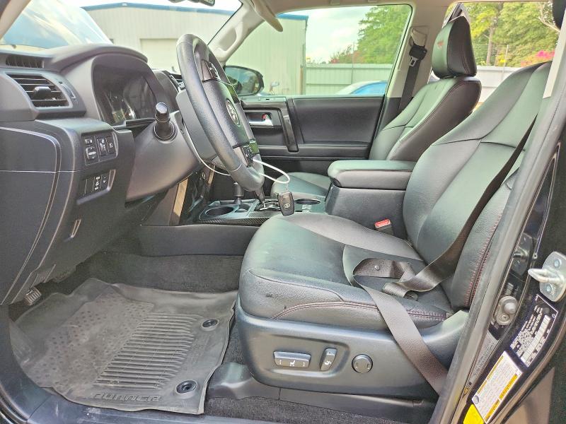 67120456 :رقم المزاد ، JTERU5JR3N6030275 vin ، 2022 Toyota 4runner مزاد بيع