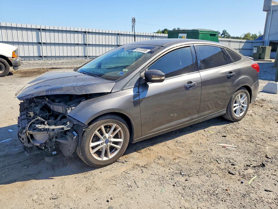68707006 :رقم المزاد ، 1FADP3F26FL329208 vin ، 2015 Ford Focus مزاد بيع