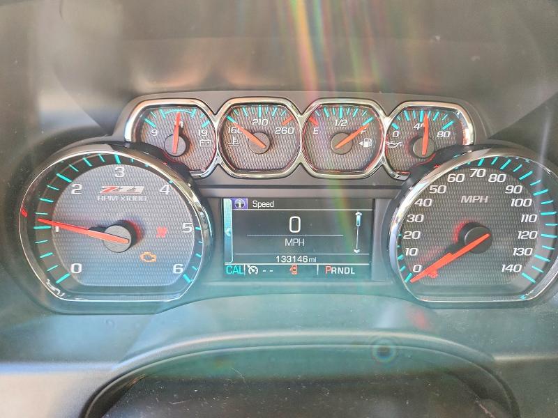 2017 Chevrolet Silverado მანქანა იყიდება აუქციონზე, vin: 3GCUKREC1HG185704, აუქციონის ნომერი: 68921236