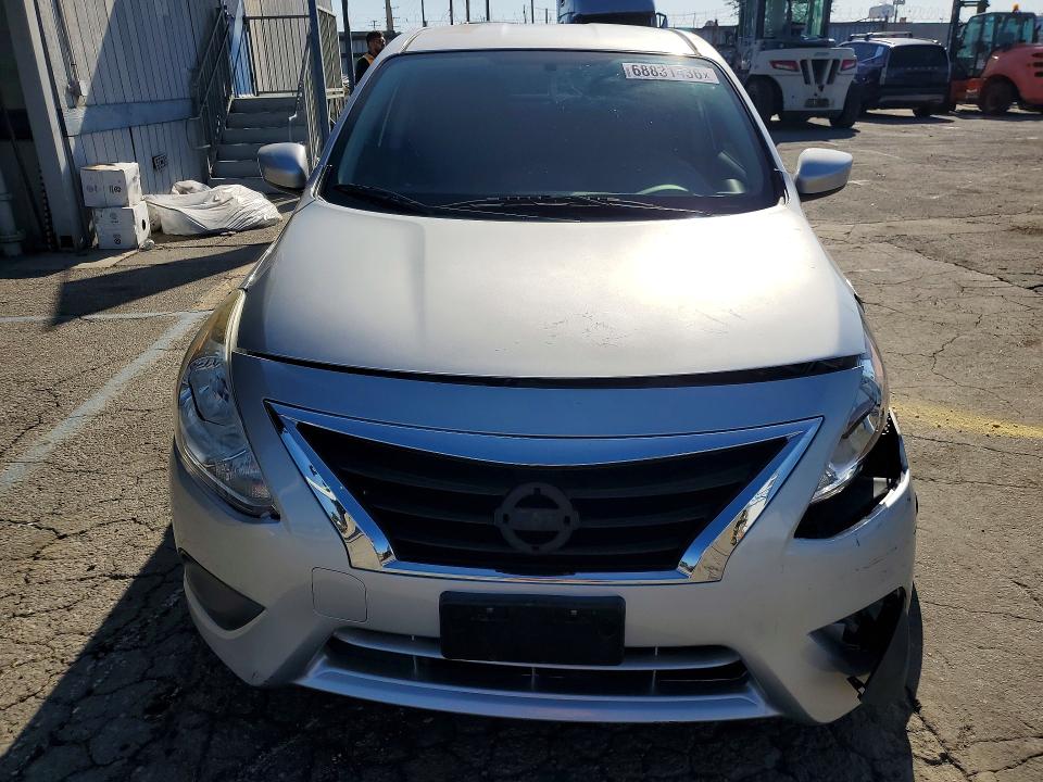 68831436 :رقم المزاد ، 3N1CN7AP6GL853568 vin ، 2016 Nissan Versa مزاد بيع