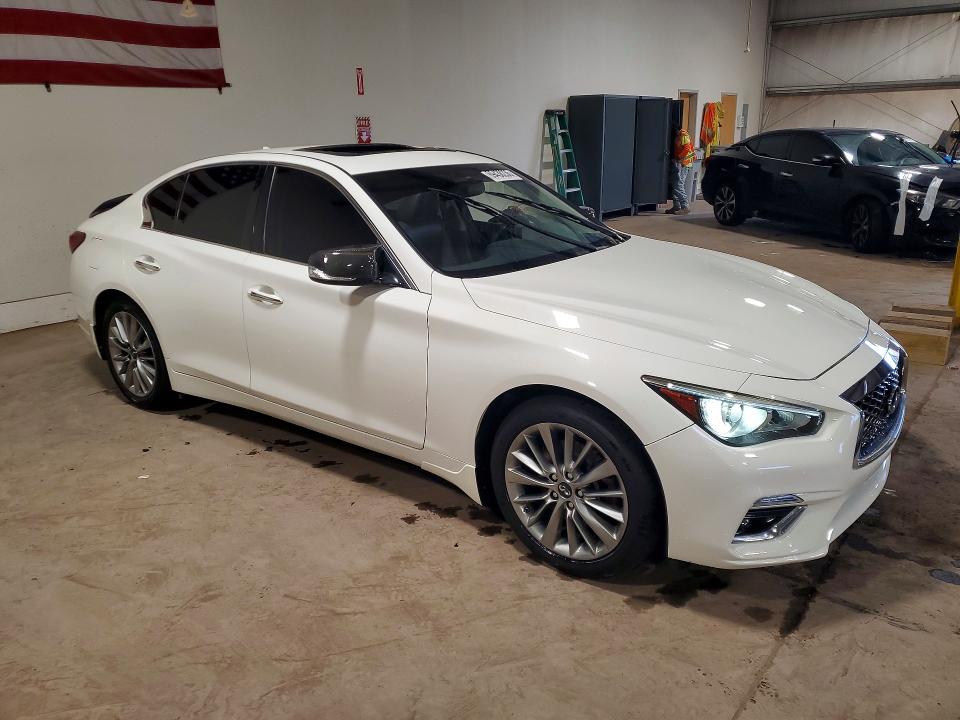 69438236 :رقم المزاد ، JN1EV7AP6JM356509 vin ، 2018 Infiniti Q50 مزاد بيع