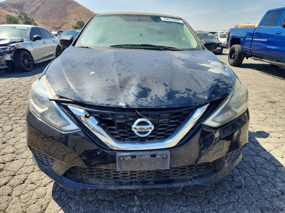 2016 Nissan Sentra მანქანა იყიდება აუქციონზე, vin: 3N1AB7AP1GY215036, აუქციონის ნომერი: 70658386