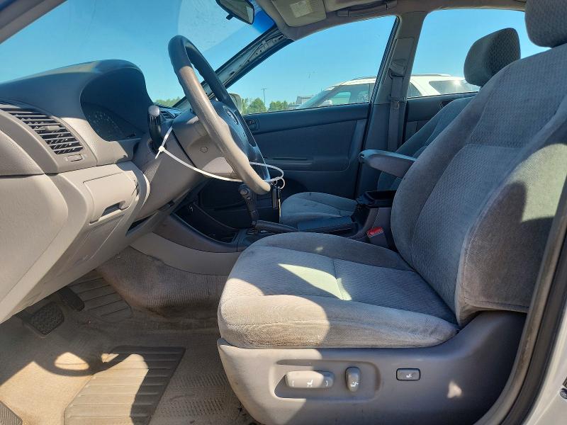 67236836 :رقم المزاد ، 4T1BE32K24U264907 vin ، 2004 Toyota Camry مزاد بيع
