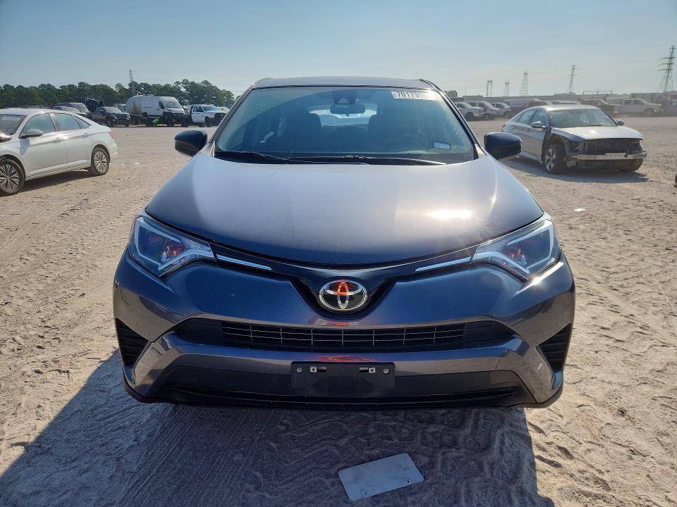 Продаж на аукціоні авто 2018 Toyota Rav4, vin: JTMZFREV9JJ745081, номер лоту: 70179556