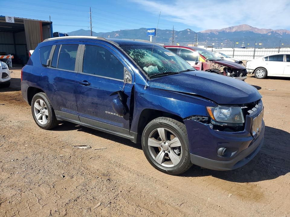 2017 Jeep Compass მანქანა იყიდება აუქციონზე, vin: 1C4NJDEB3HD104717, აუქციონის ნომერი: 68240276