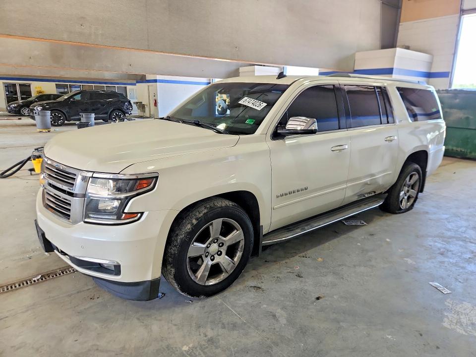 2015 Chevrolet Suburban მანქანა იყიდება აუქციონზე, vin: 1GNSKKKC4FR257289, აუქციონის ნომერი: 67474026